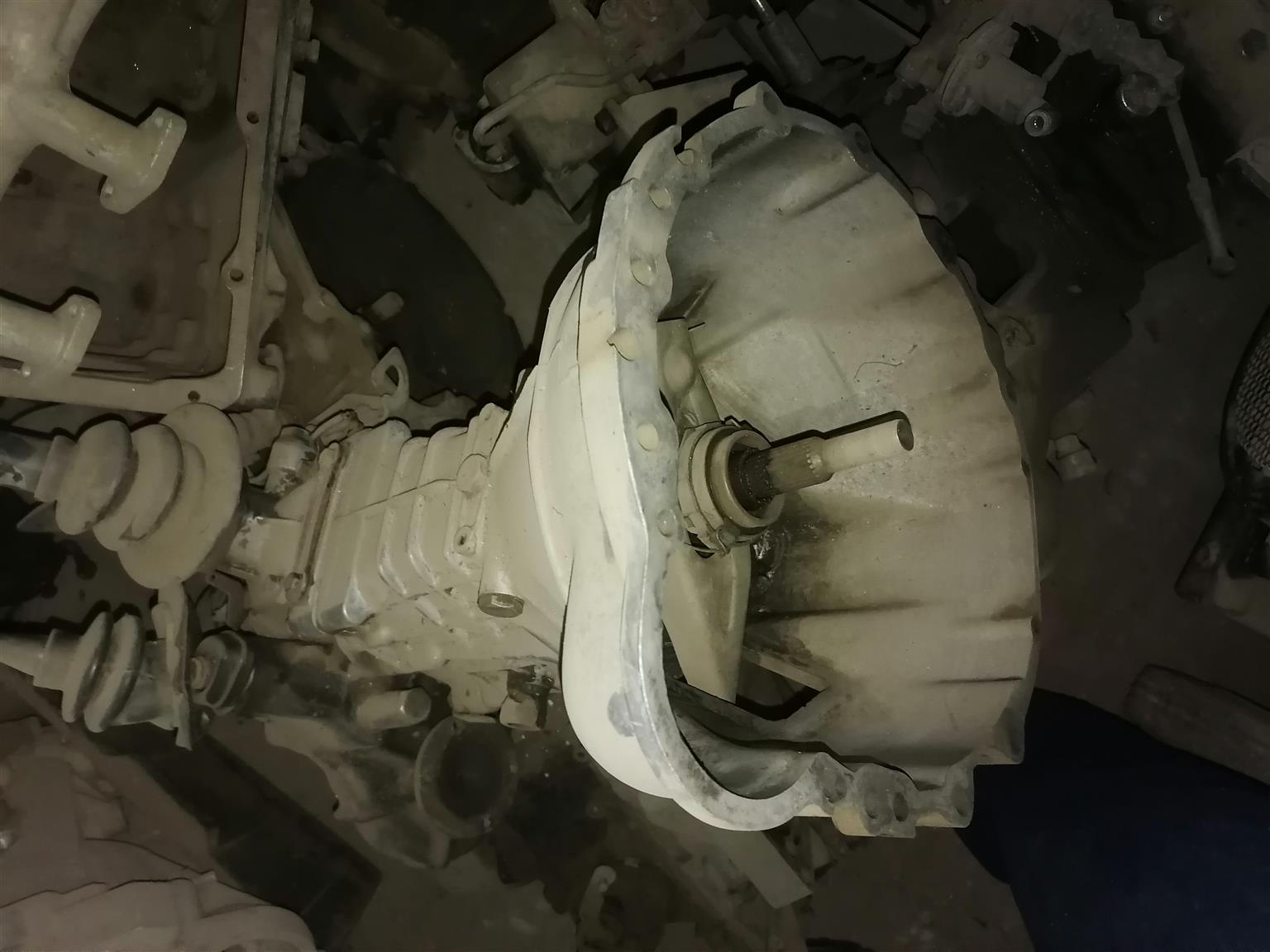 Kb21 4x4 gearbox for sae - Private Seller
