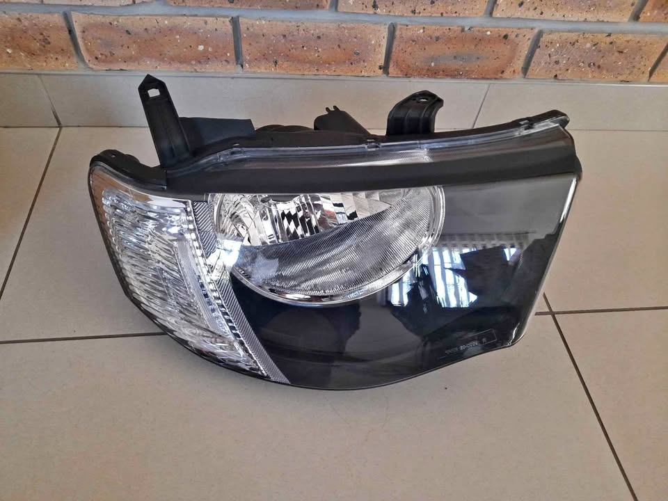 MITSUBISHI TRITON  2010/14 BRAND NEW HEADLIGHTS FOR SALE