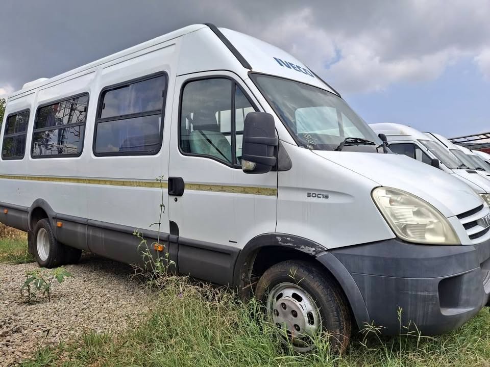 Iveco Daily 3.0HPi 17 Seater, 29k kms, long base, 1 previous owner, Vat Included in price, Call J