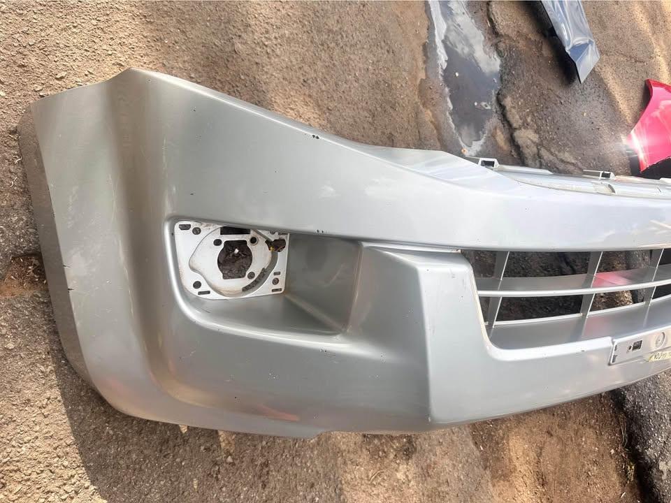 Isuzu front bumper - Private Seller Isuzu front bumper - Private Seller