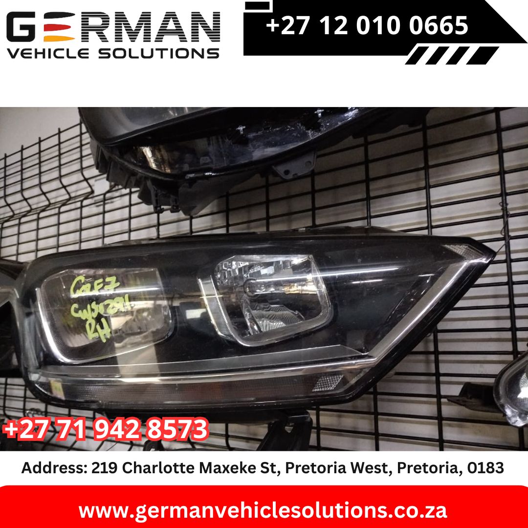 VW Golf 7 Headlight for Sale Non Xenon - Private Seller VW Golf 7 Headlight for Sale Non Xenon - Private Seller