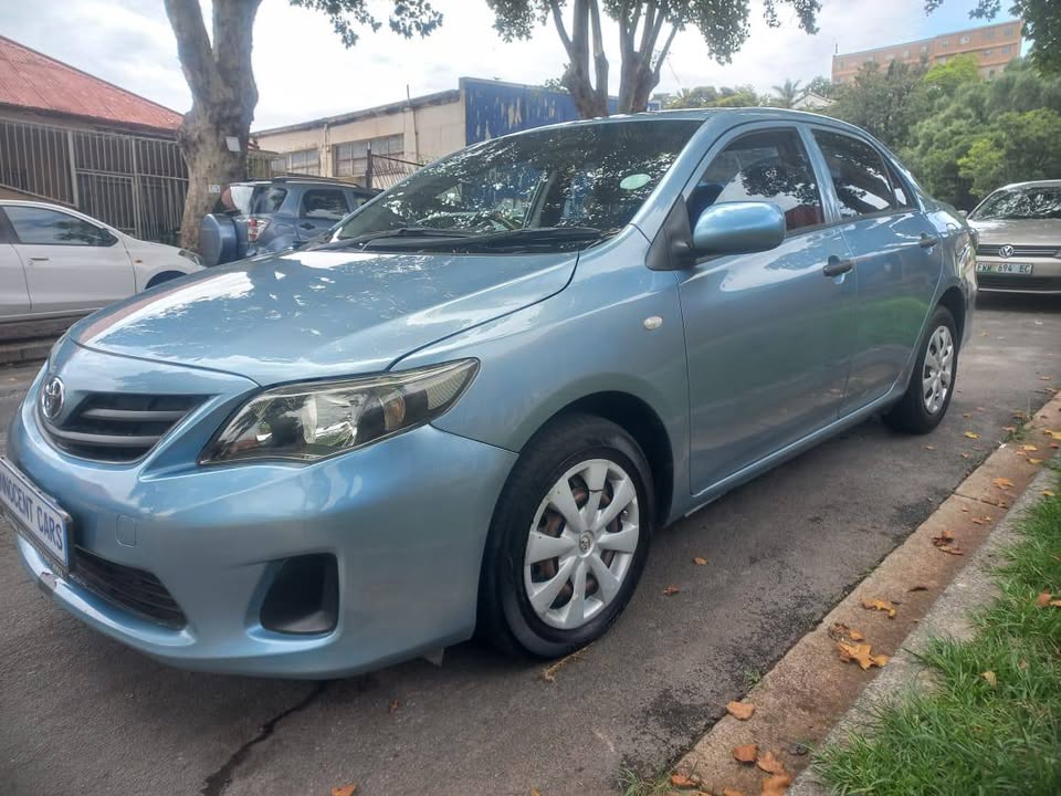 2015 Toyota Corolla Quest 1.6 Petrol, Manual, Blue color, Mileage