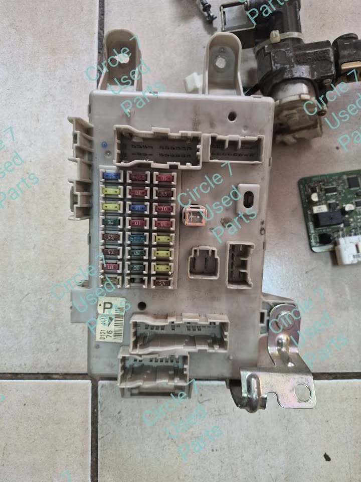 Toyota Prado 1GR V6 Complete Lockset Available Call or WhatsApp Willem - Private Seller Toyota Prado 1GR V6 Complete Lockset Available Call or WhatsApp Willem - Private Seller