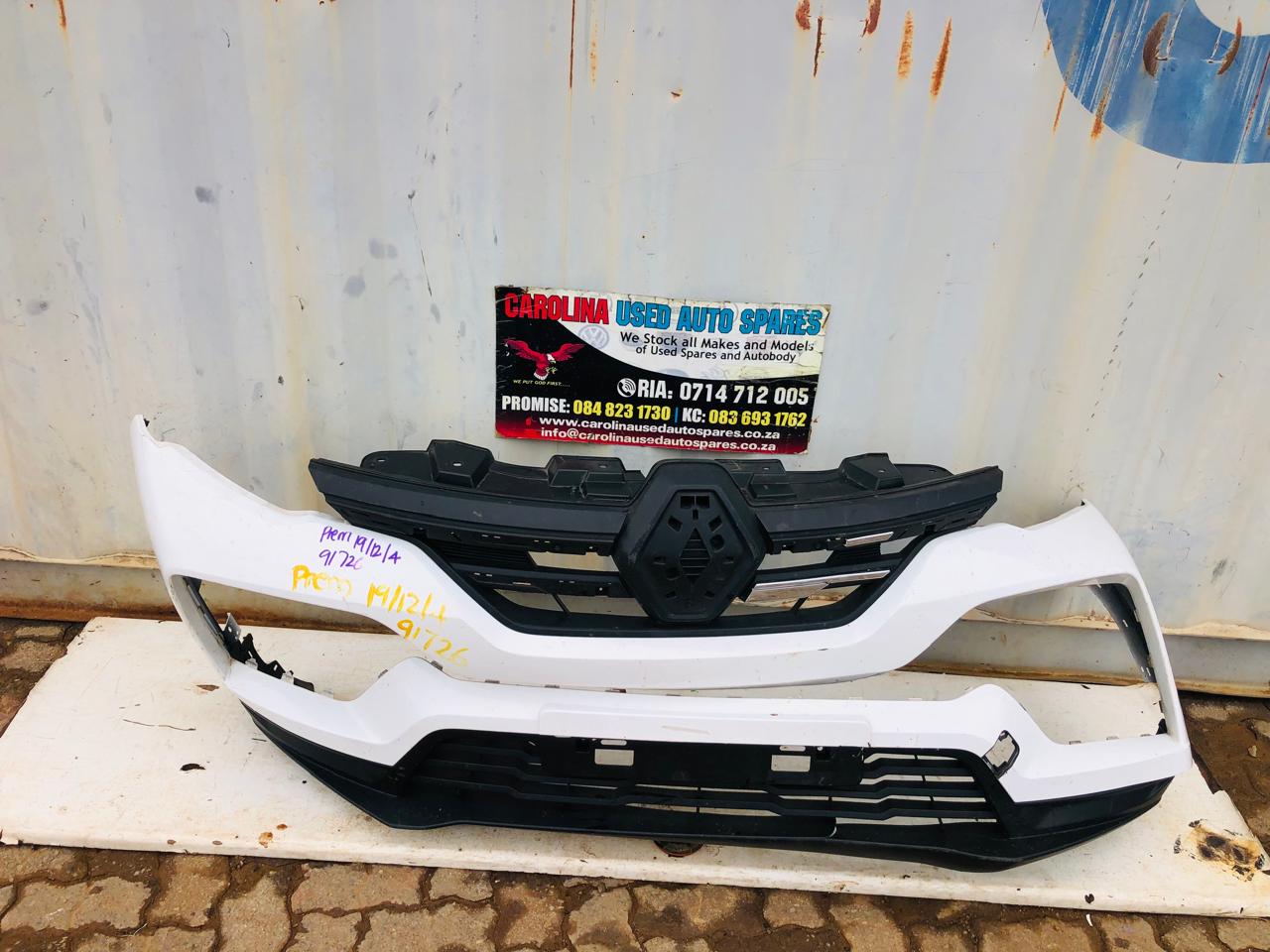 Renault Kiger front bumper with upper grill and spoiler - Private Seller Renault Kiger front bumper with upper grill and spoiler - Private Seller