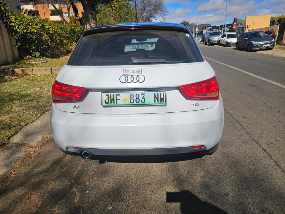 2012 Audi A1 sportpack 1.6 tdi