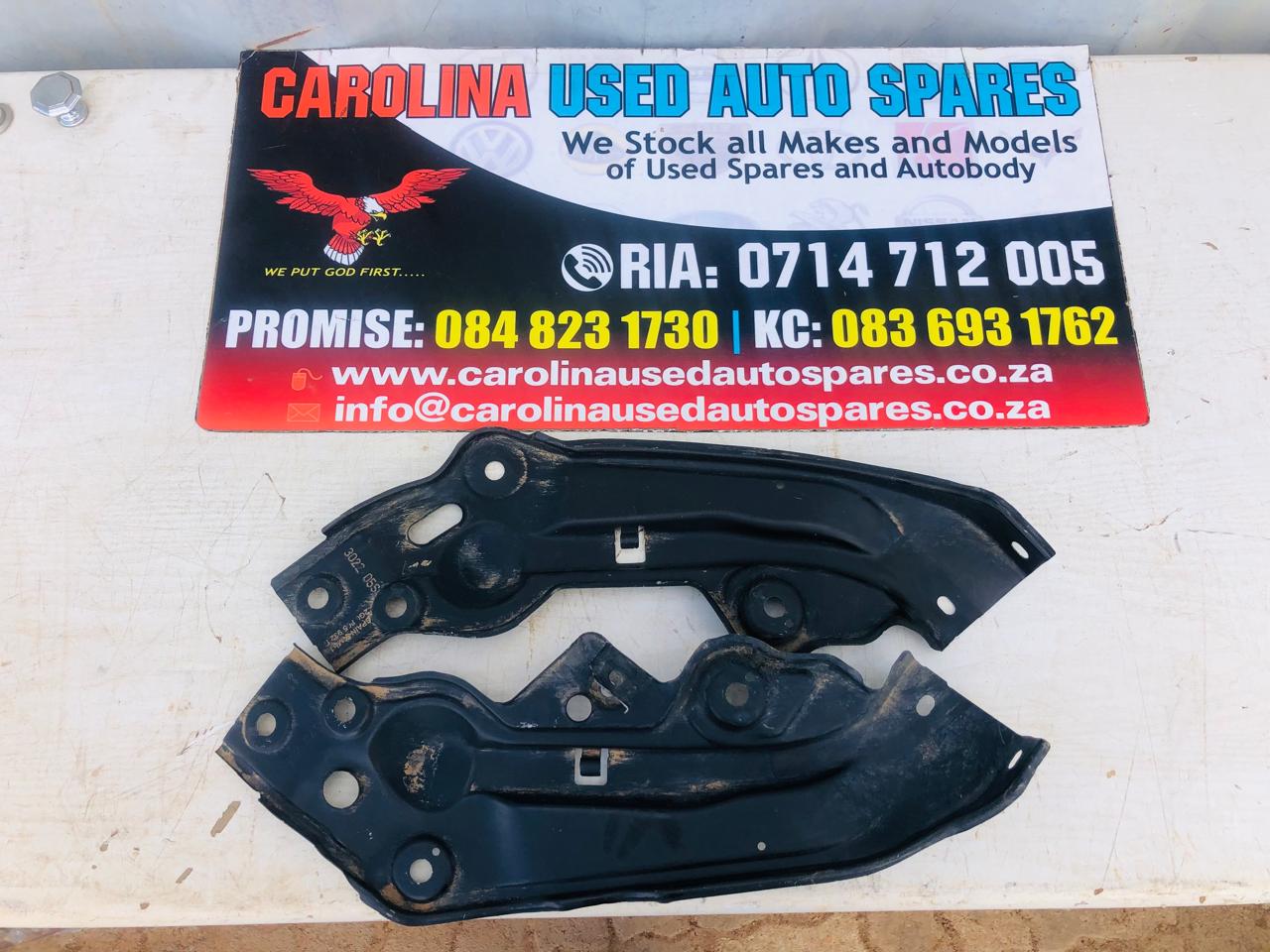 VW Polo 8 left and right side headlight bracket (2018) - Private Seller VW Polo 8 left and right side headlight bracket (2018) - Private Seller