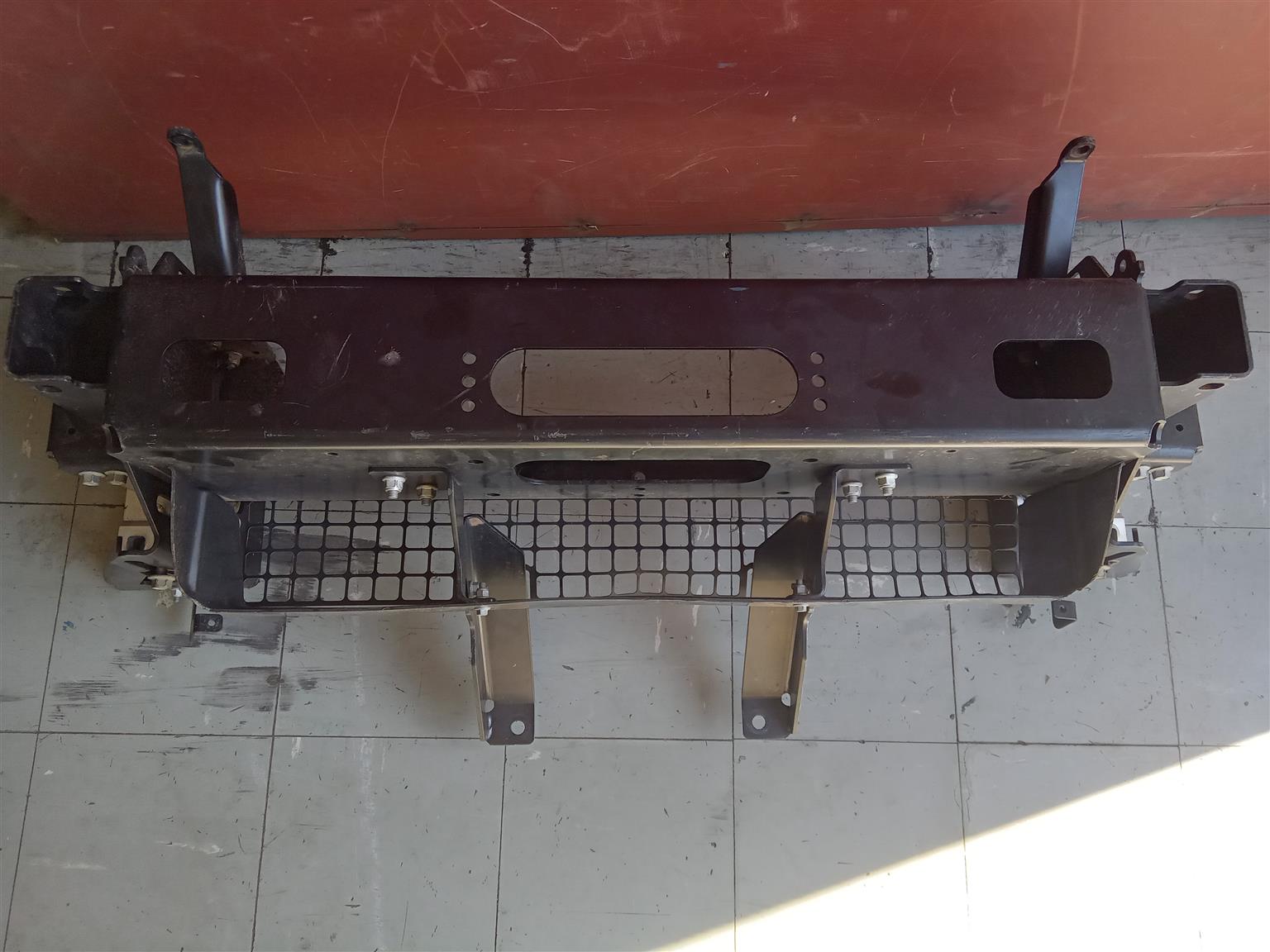 Land Rover Defender Stiffener - Private Seller Land Rover Defender Stiffener - Private Seller