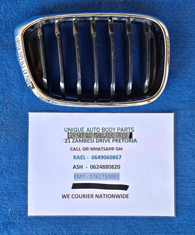 BMW Grill X3 F97 G01 Right BMW Grill X3 F97 G01 Right