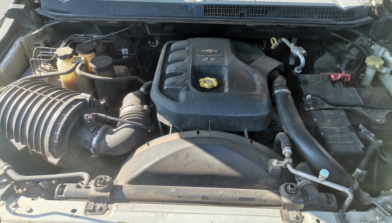Chev Trailblazer 2.8 Engine and Engine Parts Available Chev Trailblazer 2.8 Engine and Engine Parts Available