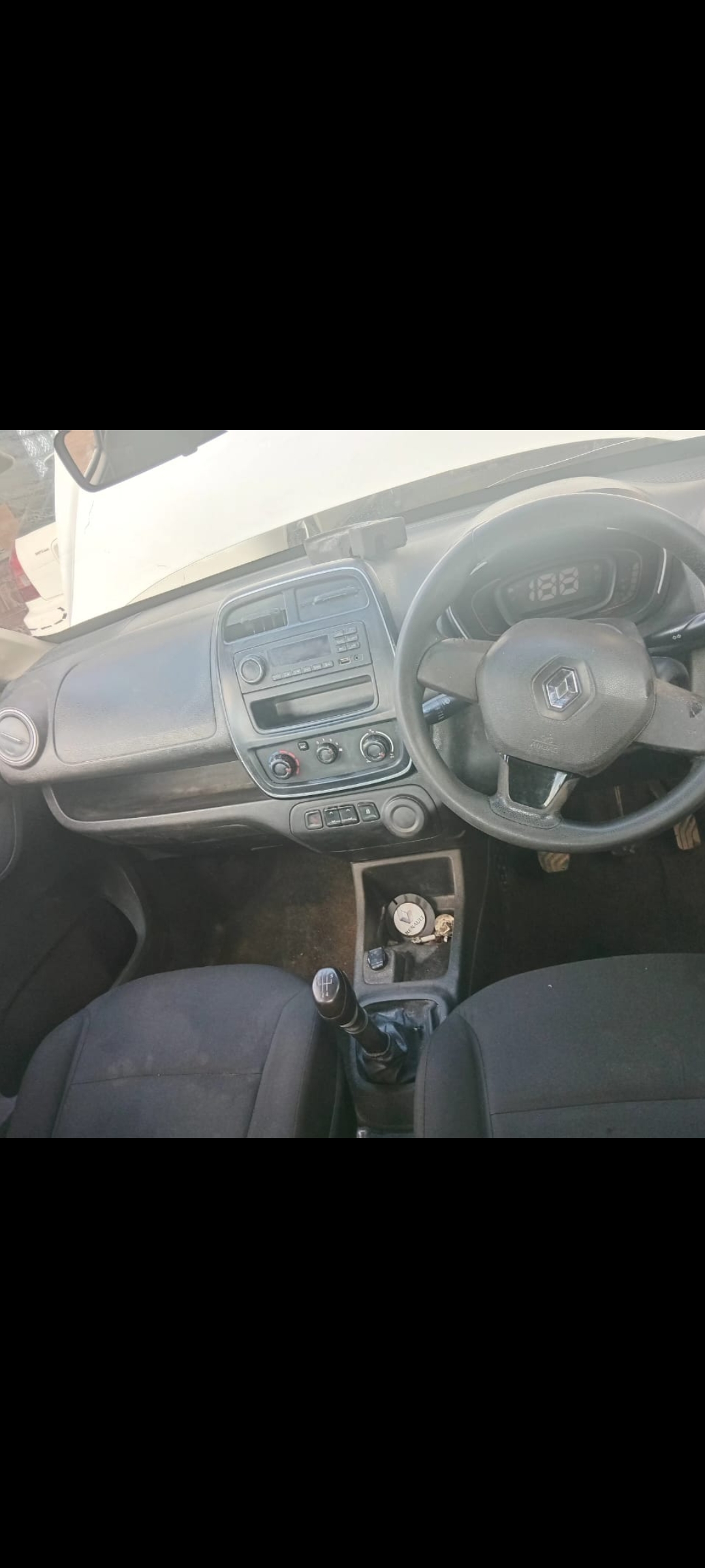 Used 2017 Renault Kwid 1.0 Dynamique - Private Seller