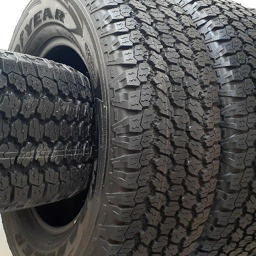 Goodyear wrangler kevlar