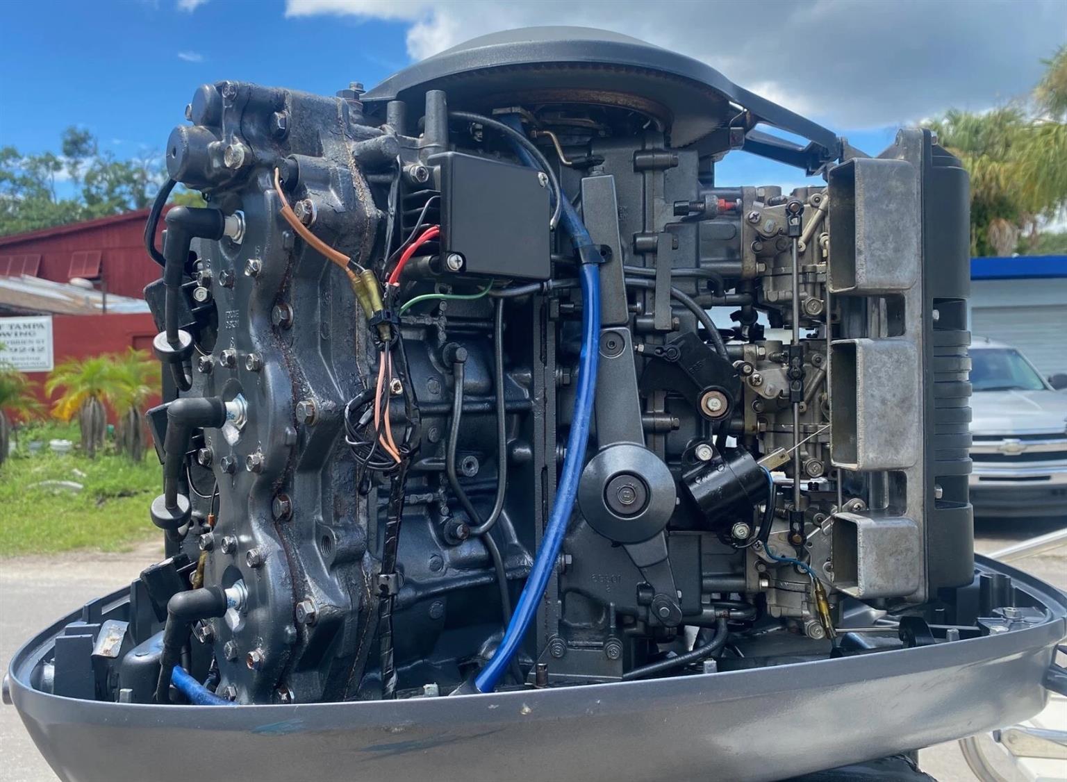1999 Yamaha 150 HP Carbureted 25” Outboard Motor