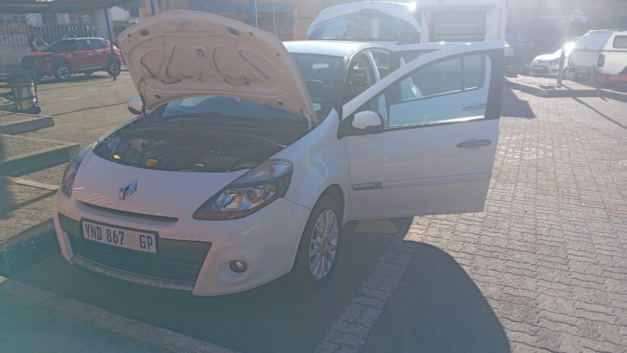 2009 Renault Clio 3 dynamic TomTom Edition, millage: urgent sale