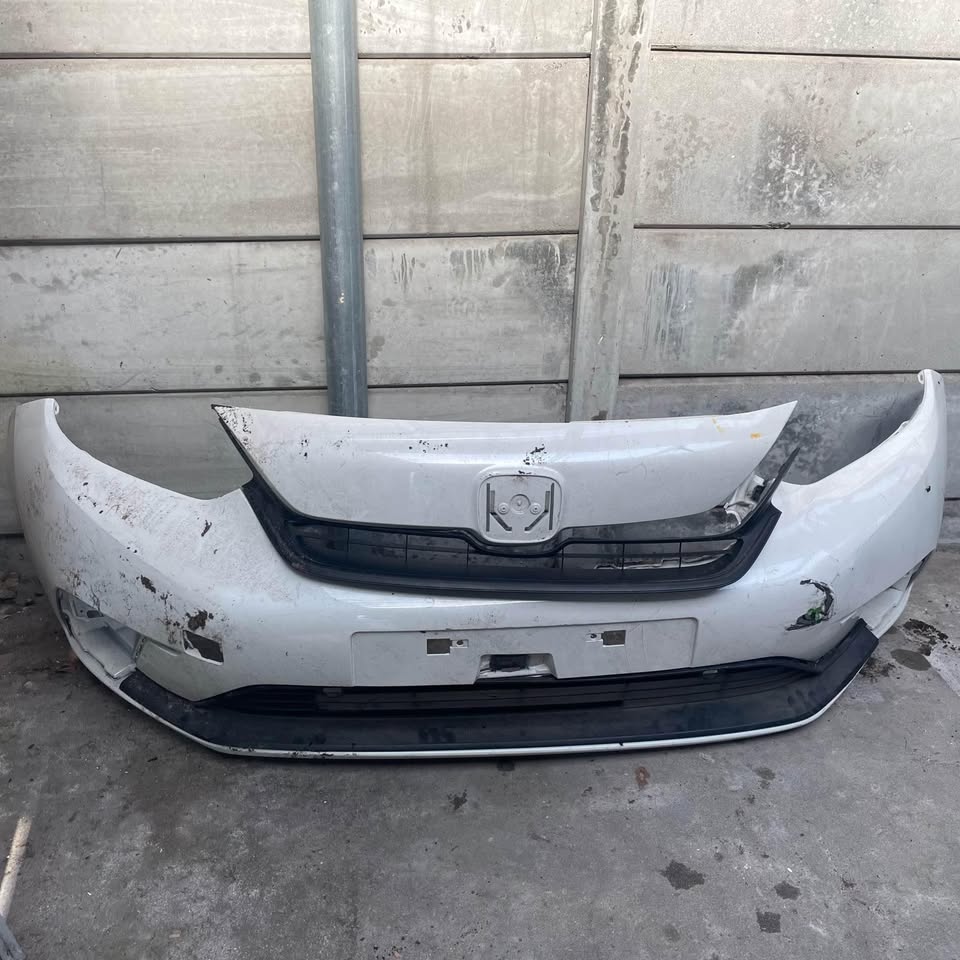 Honda FIT Front Bumper - Private Seller Honda FIT Front Bumper - Private Seller