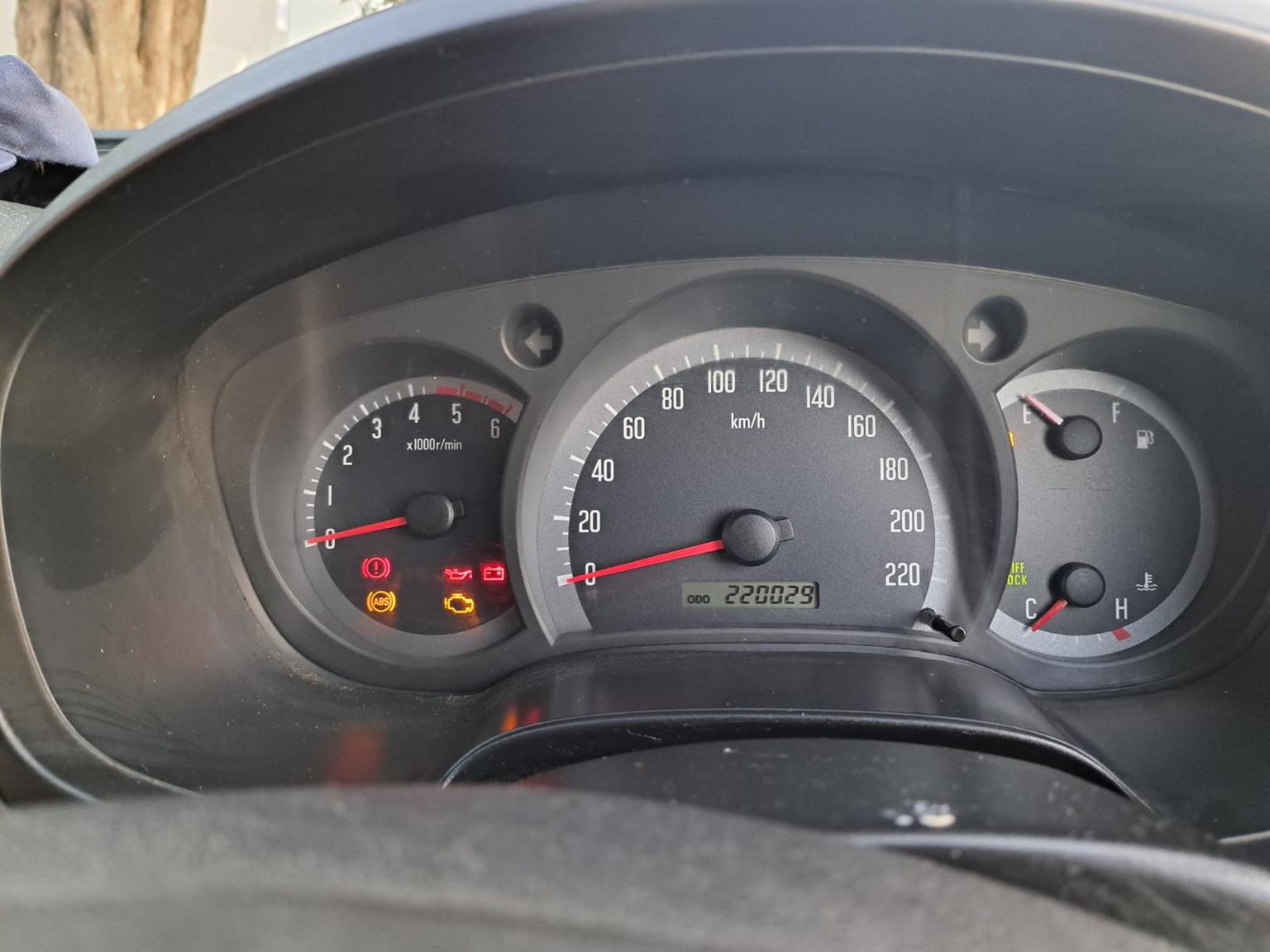 Isuzu 250 KB LE D TEQ