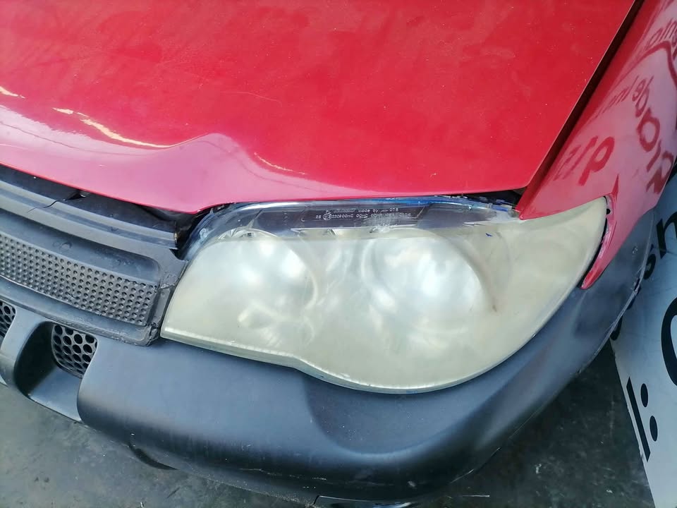 Fiat Strada Left Headlight - Private Seller Fiat Strada Left Headlight - Private Seller