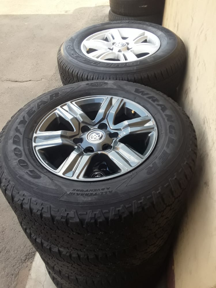 17" Toyota Hilux/Fortuner original mags with used 265/65/17 (60% treads) set for - Private Seller 17" Toyota Hilux/Fortuner original mags with used 265/65/17 (60% treads) set for - Private Seller
