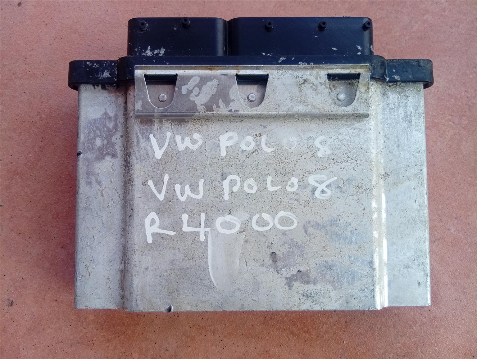 computer – VW polo 8 ECU 04C907309AT 0261S17501 MED17.5.21 - Private Seller