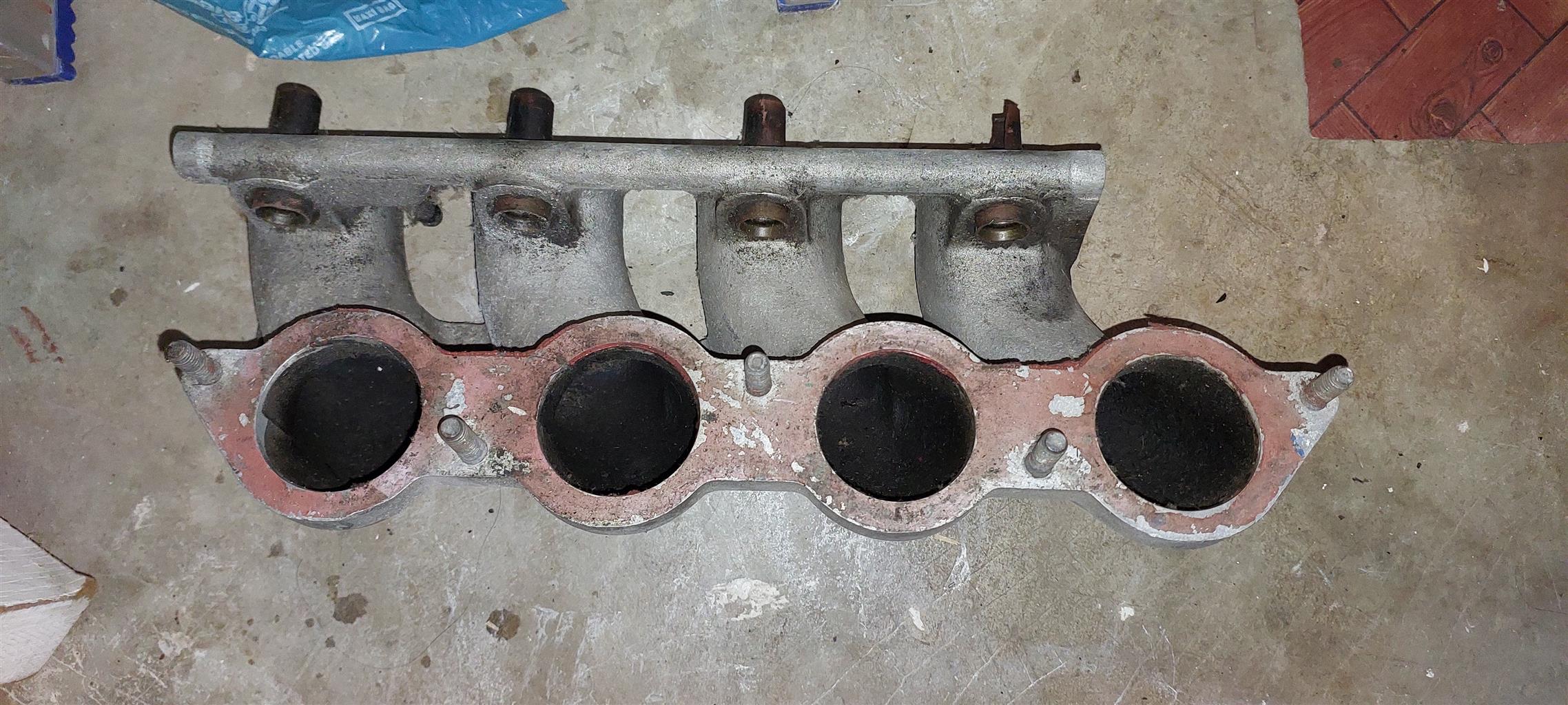 2l 16v 9a fuel injection intake manifold for sale - Private Seller 2l 16v 9a fuel injection intake manifold for sale - Private Seller