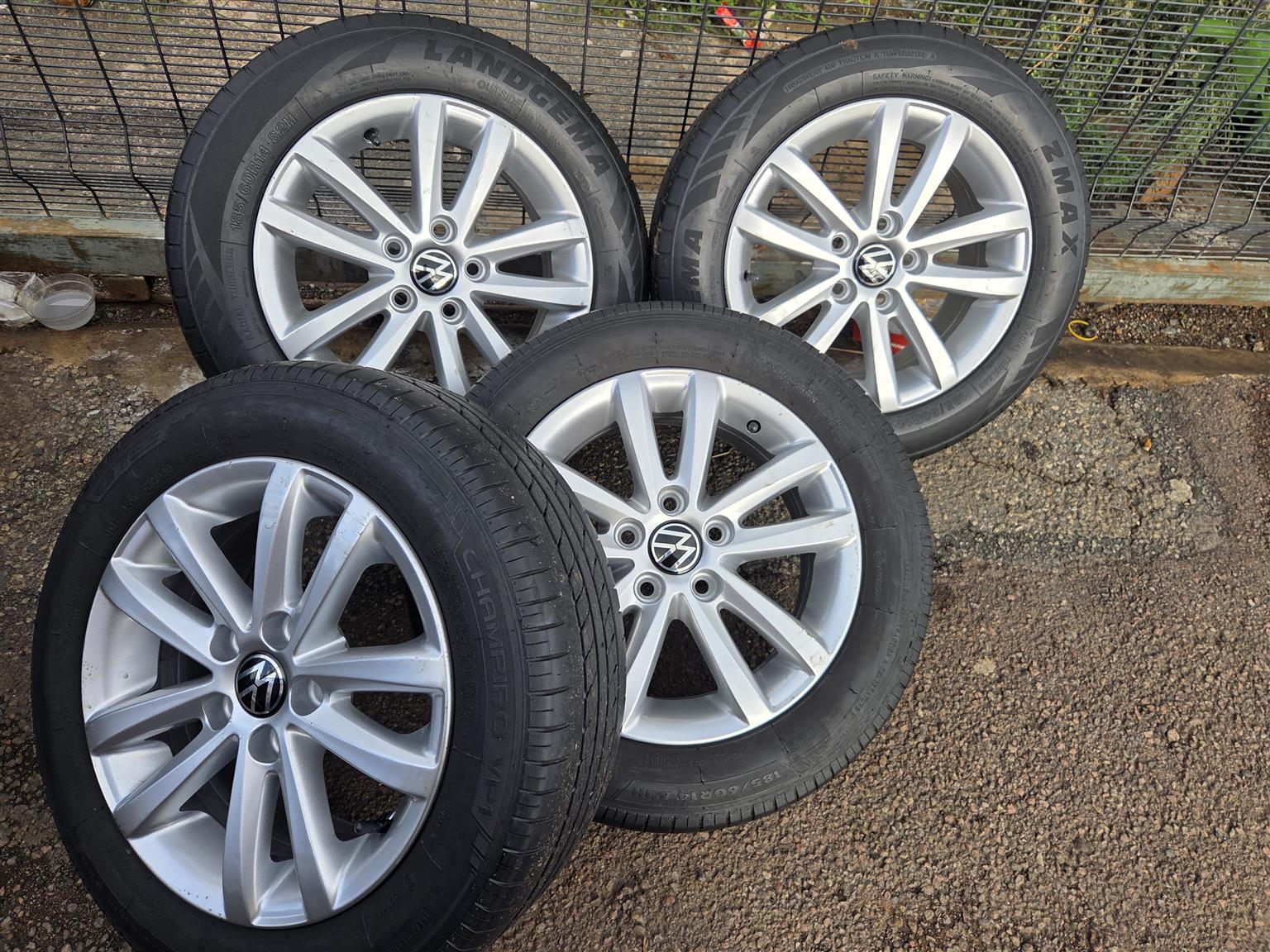 Vw polo mags size 14 set with tyres - Private Seller