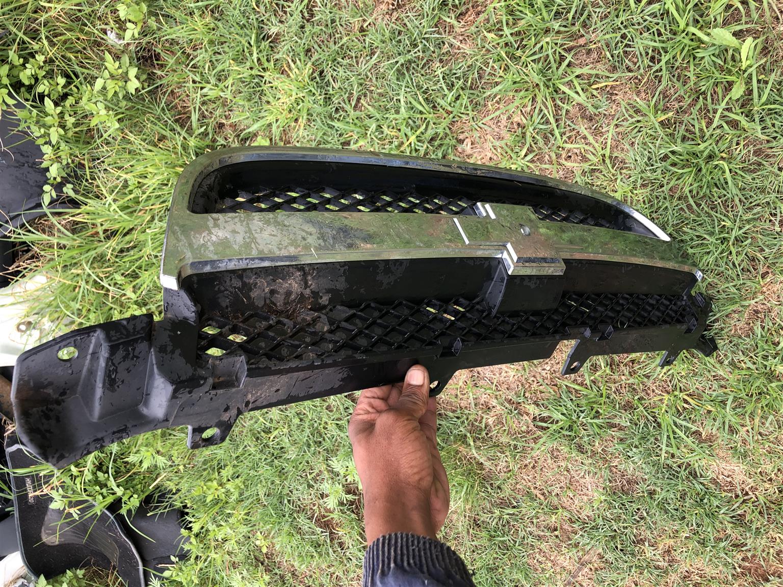 Chevrolet Aveo Front Bumper Grill - Private Seller