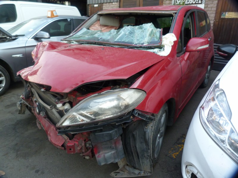 Honda FR-V 1.8 Manual Red - 2006 STRIPPING FOR SPARES - Private Seller Honda FR-V 1.8 Manual Red - 2006 STRIPPING FOR SPARES - Private Seller