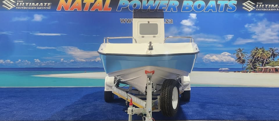 2025 EXPLORER EVO 19 FT CENTER CONSOLE