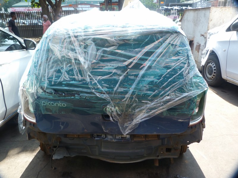 Kia Picanto 1.2 EX Manual Blue - 2016 STRIPPING FOR SPARES - Private Seller Kia Picanto 1.2 EX Manual Blue - 2016 STRIPPING FOR SPARES - Private Seller
