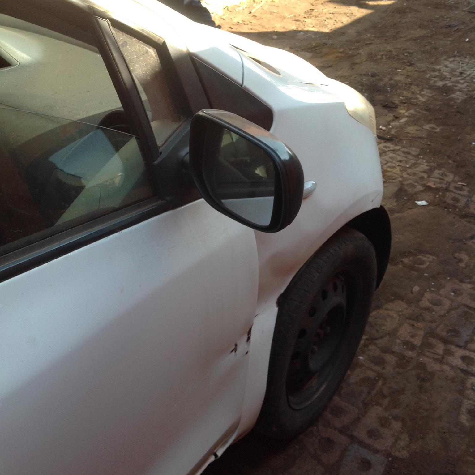 Stripping Toyota Yaris (2Door) Hatch 1.3L 2006 for Spares Junk Mail