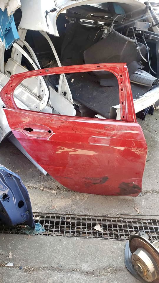 BMW F40 Rear Right Back Door - Private Seller BMW F40 Rear Right Back Door - Private Seller