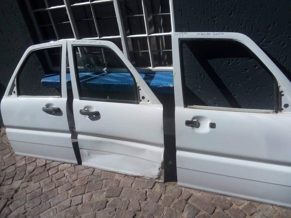 Mahindra Scorpio 2.2 m.Hawk doory - Private Seller