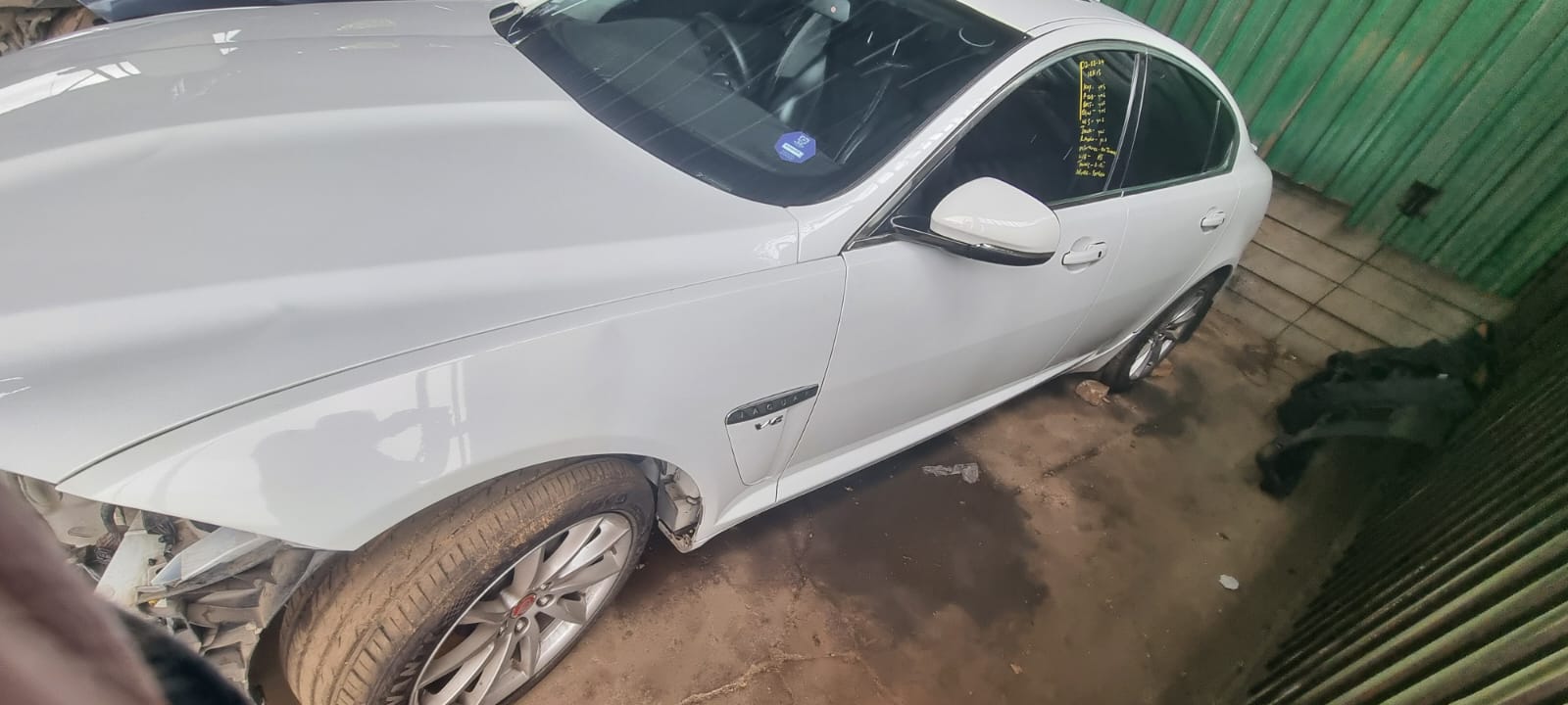 2013 Jaguar XF 3.0l V6 S/C Premuim Luxury Stripping for Spares