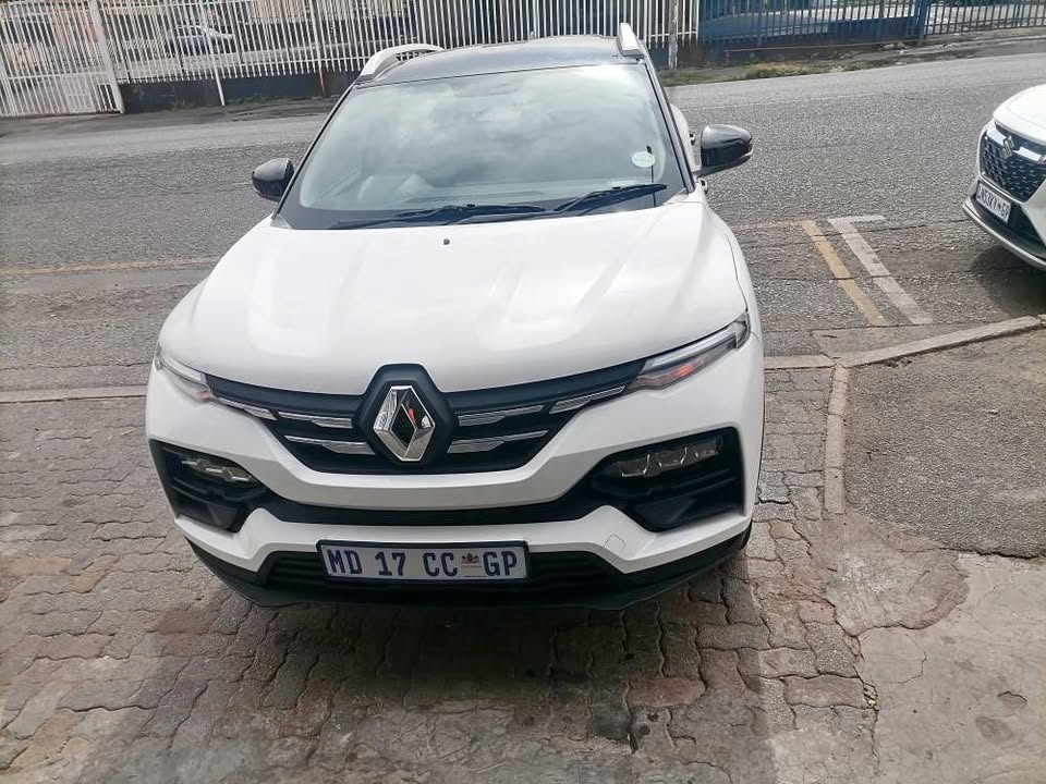 2018 Renault Kiger 1.0 SUV Turbo with a Service book and spare key Reserves camera