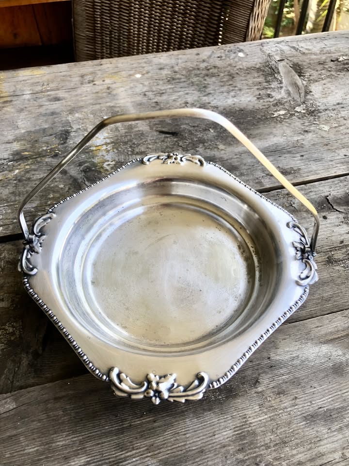 Swing Into Elegance – Vintage Silver-Plated BonBon Basket with Handle & Feet