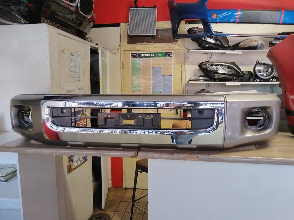 2021 TOYOTA LAND CRUISER FRONT BUMPER AVAILABLE FOR SALE - Private Seller
