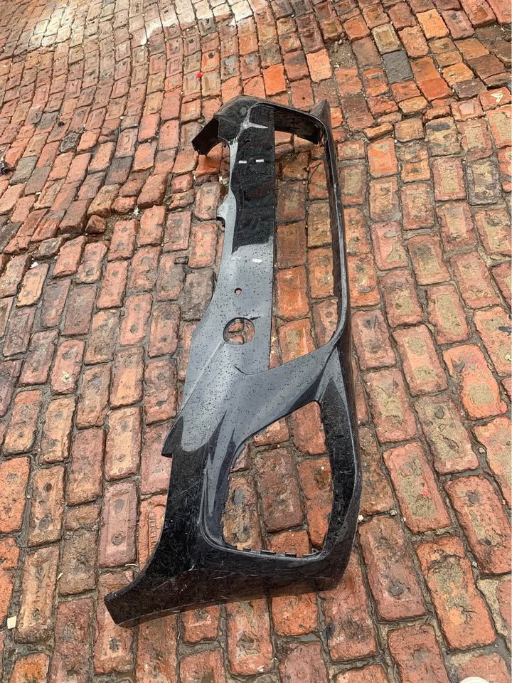 BMW G20 front bumper mspot