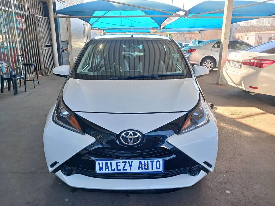 2018 TOYOTA AYGO 1.0 HATCH Transmission: Manual  Mileage:   Fueltype: Petrol  White