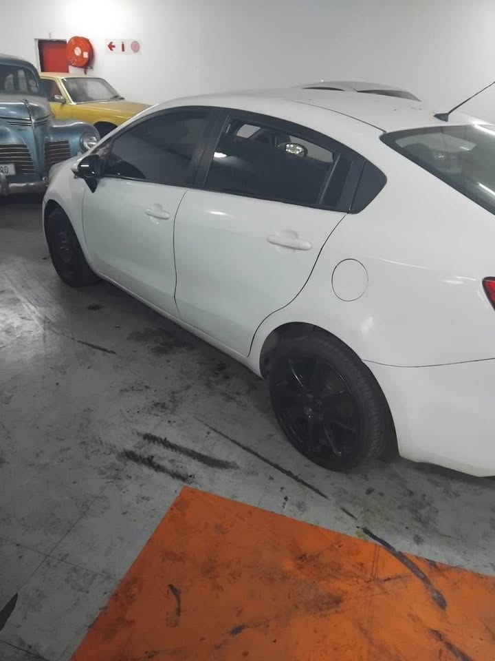 2013 KIA RIO SEDAN FOR SPARES - Private Seller 2013 KIA RIO SEDAN FOR SPARES - Private Seller