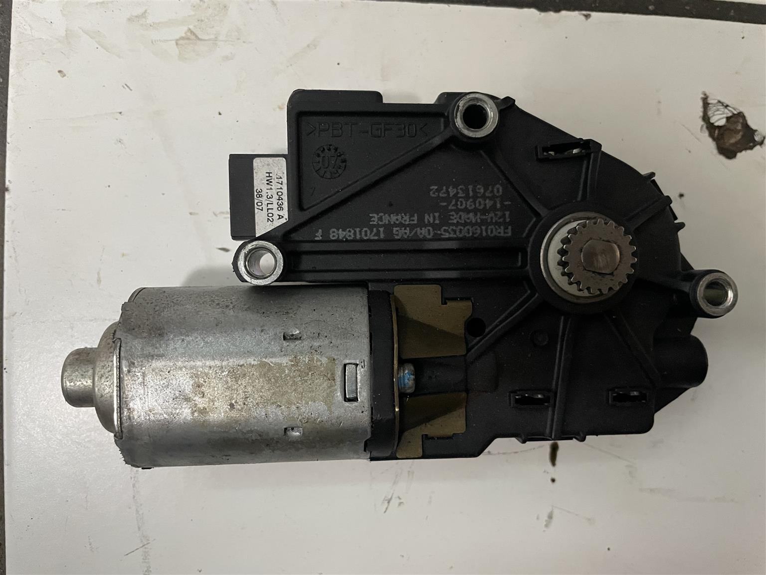 Bmw 335i sun roof motor 1701848 OJ0010 - Private Seller