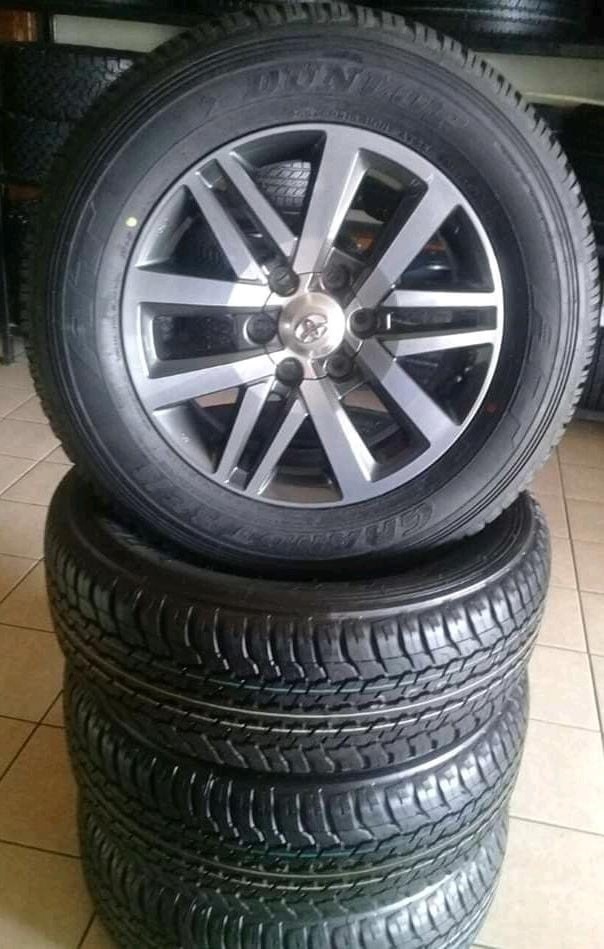 18 inch Toyota Hilux/Fortuner original mags with brand new 265/60/18 Dunlop Gran - Private Seller 18 inch Toyota Hilux/Fortuner original mags with brand new 265/60/18 Dunlop Gran - Private Seller