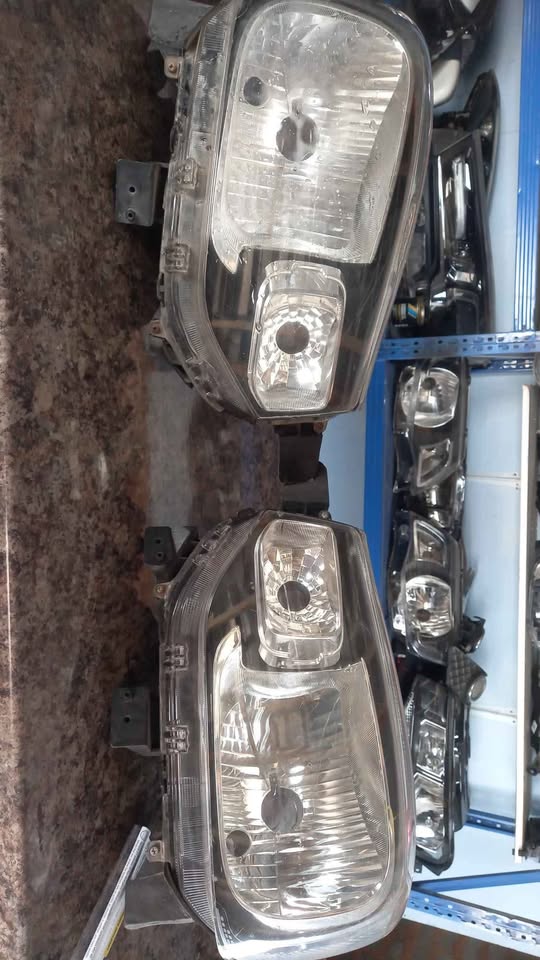 Suzuki espresso left and right headlight for sale - Private Seller