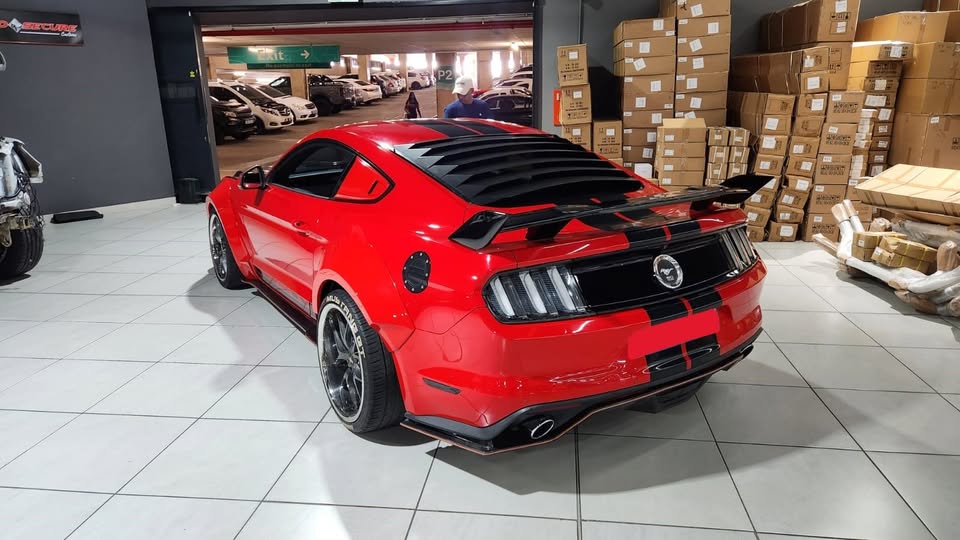Ford Mustang Accessories - Wide Body Kits . Accessories - Private Seller Ford Mustang Accessories - Wide Body Kits . Accessories - Private Seller