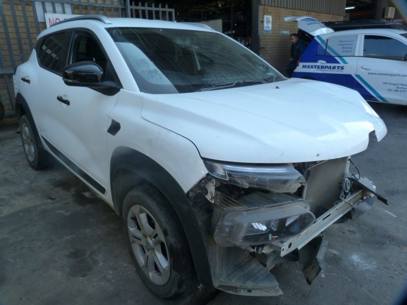 Renault Kiger 1.0 Petrol AT B4DA White - 2023 SPARESBOYZ STRIPPING FOR SPARES - Private Seller Renault Kiger 1.0 Petrol AT B4DA White - 2023 SPARESBOYZ STRIPPING FOR SPARES - Private Seller