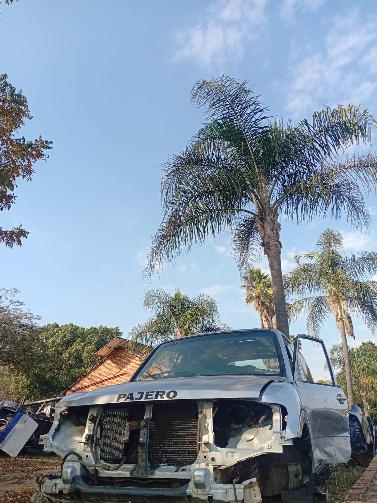 Mitsubishi CK 3.2 SWB 2006 Stripping For Spares - Private Seller
