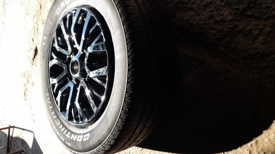 18" Ford Thunder original mag with use 265/60/18 Continental to use for spare - Private Seller 18" Ford Thunder original mag with use 265/60/18 Continental to use for spare - Private Seller