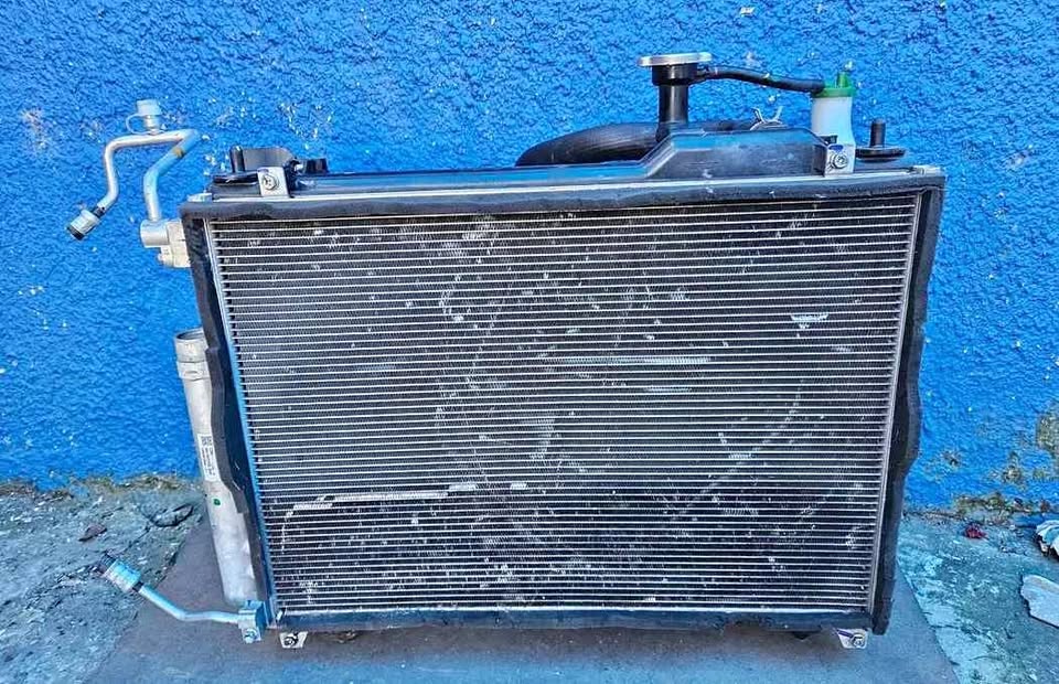 Suzuki Ertiga complete radiator set - Private Seller Suzuki Ertiga complete radiator set - Private Seller