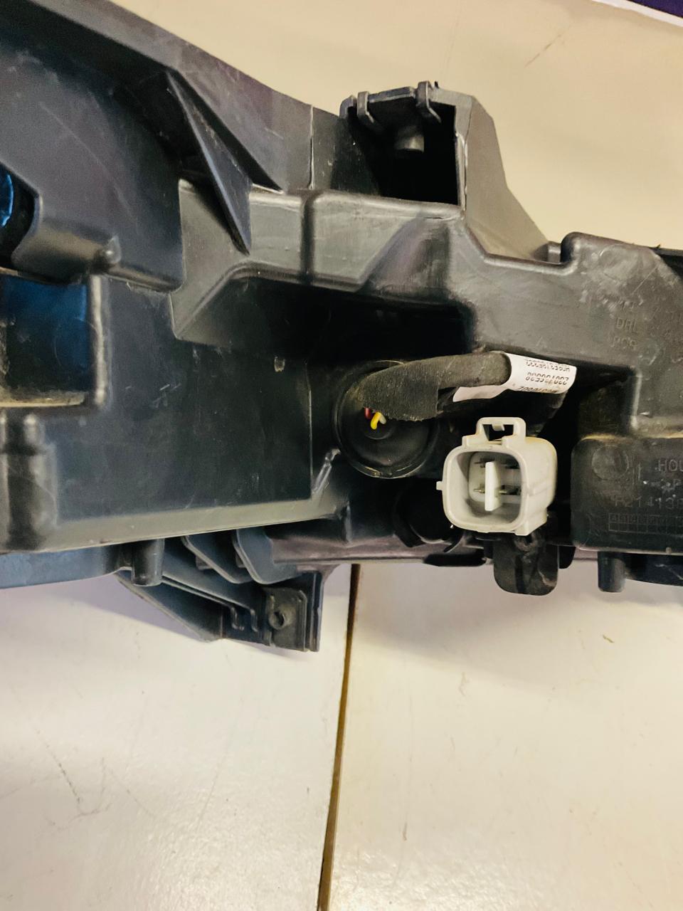 Suzuki Fronx left side LED daylight running light (2024) - Private Seller Suzuki Fronx left side LED daylight running light (2024) - Private Seller