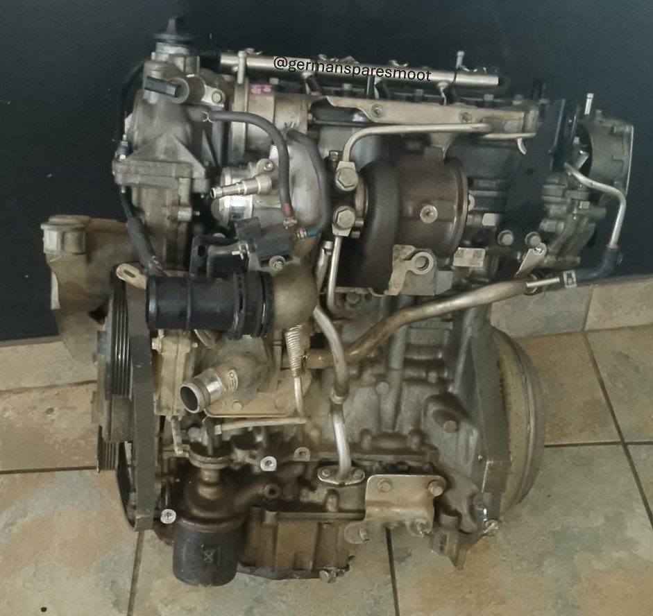Opel Astra K B11 4- CYL Engine for Sale - Private Seller