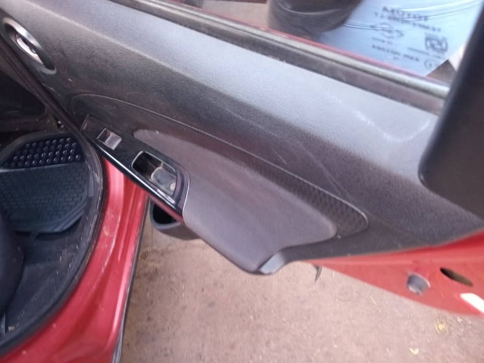 2016 Toyota etios cross 1.5 manual 80000km Maroon