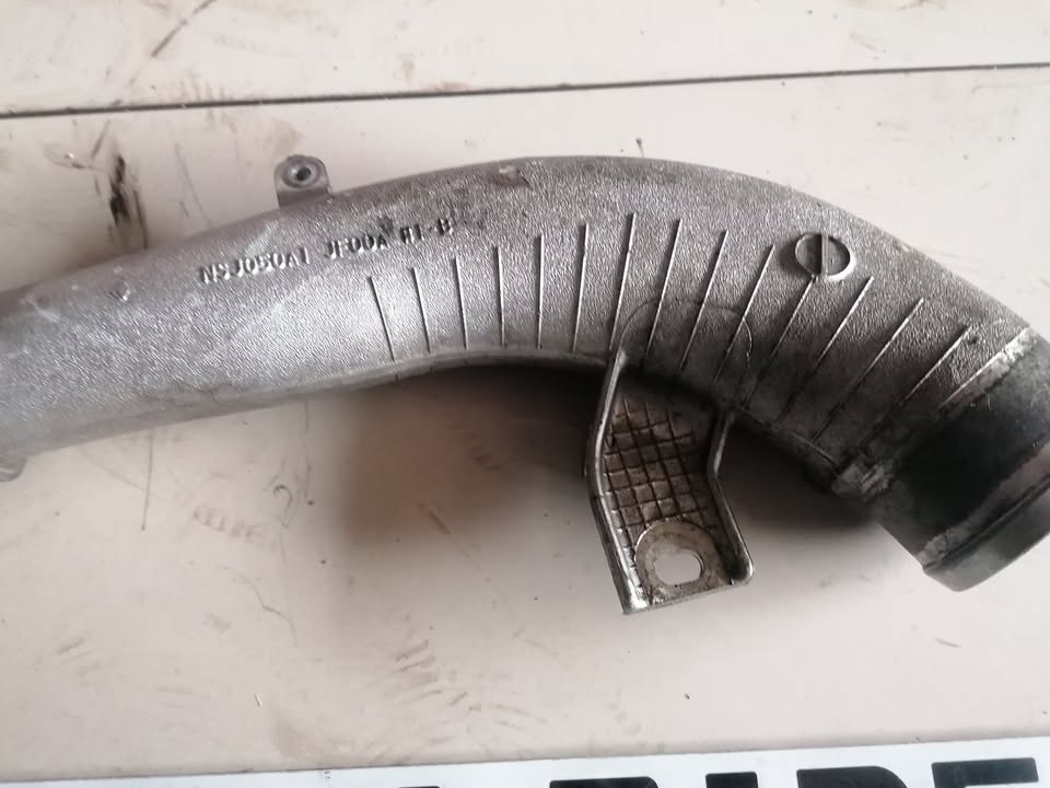 NISSAN GTR 35 INTAKE PIPE - Private Seller
